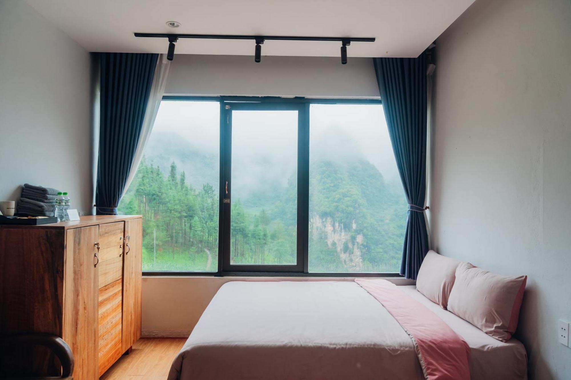 Dong Van Golden Hotel Extérieur photo